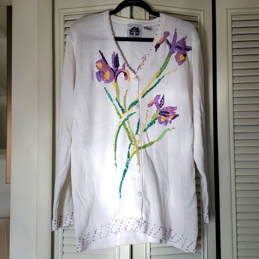 Like new! Vintage Storybook Knits iris bouquet beaded & sequined sweater